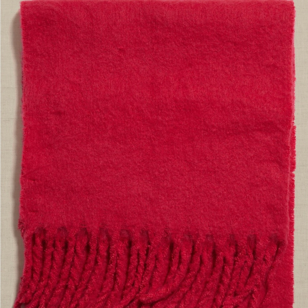 🧣Gorgeous Banana Republic Boucle Scarf~NWT🧣 - Picture 1 of 1